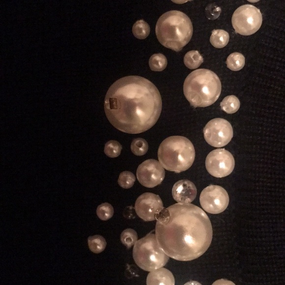 Black Quacker Factory dressy top (pearl neckline) - Picture 3 of 6